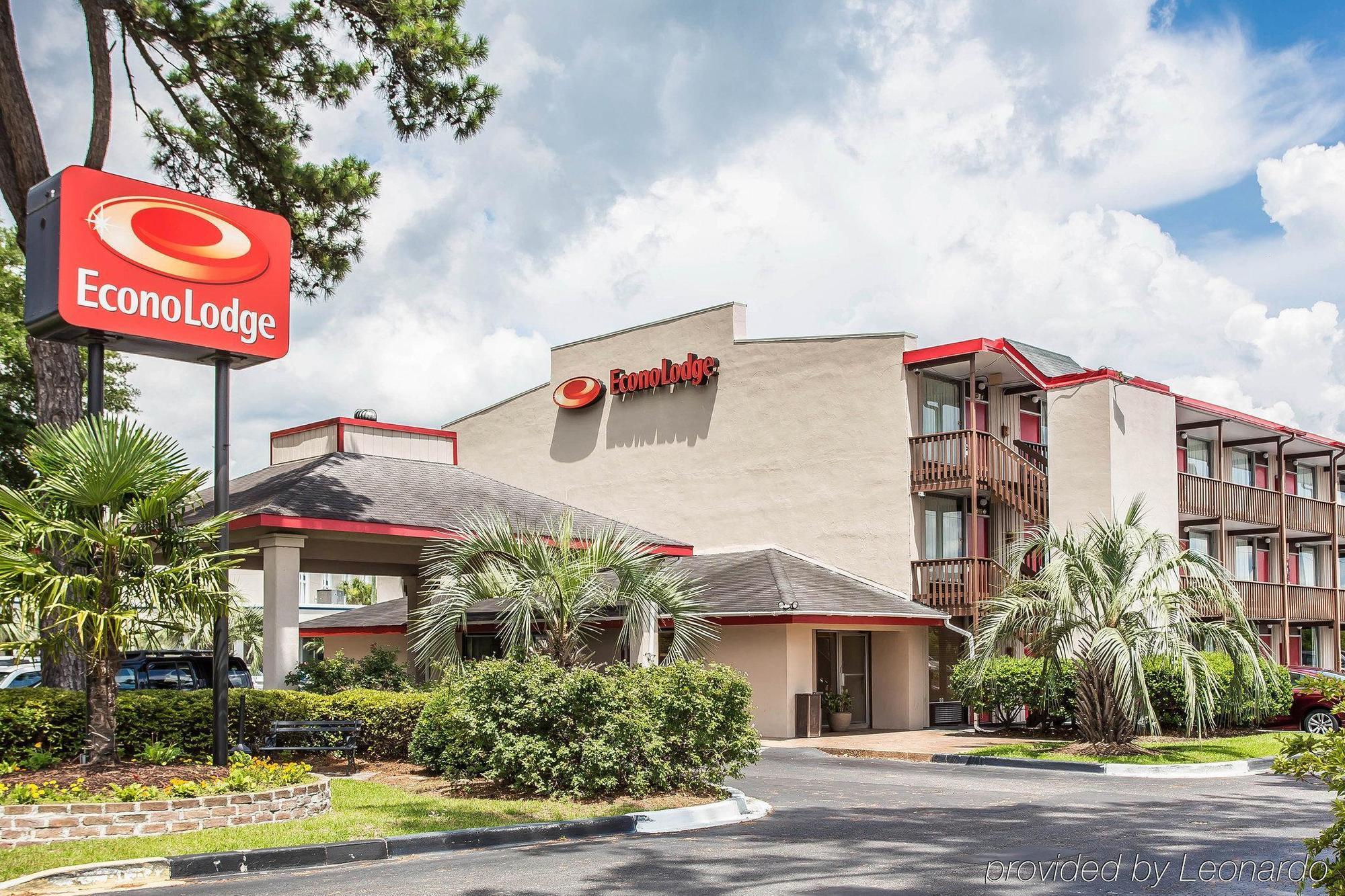 Hotel Econo 2*