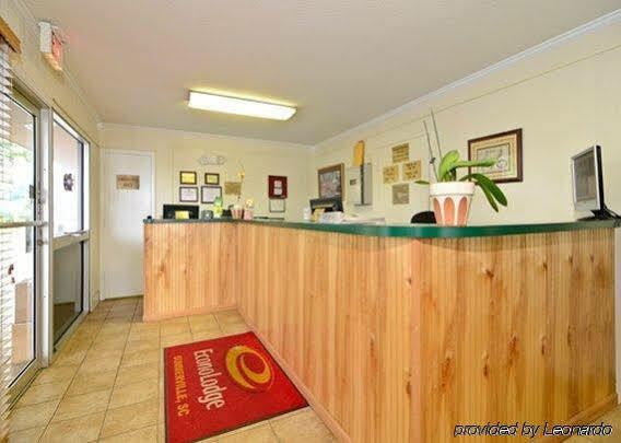 Econo 2* Summerville